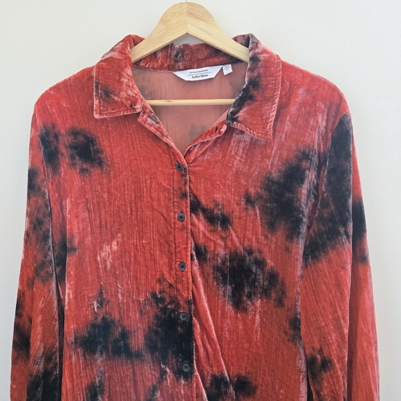 & OTHER STORIES Velvet Tie Dye Long Sleeve Overshirt - Picture 4 of 7